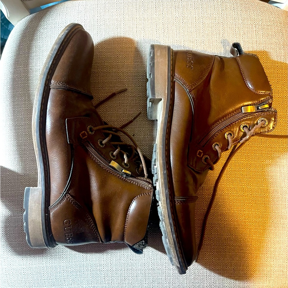 GUESS dress boots